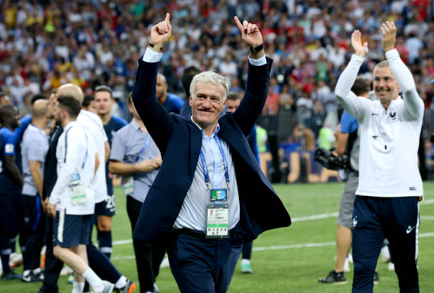 暴露球队的 暴露球队的