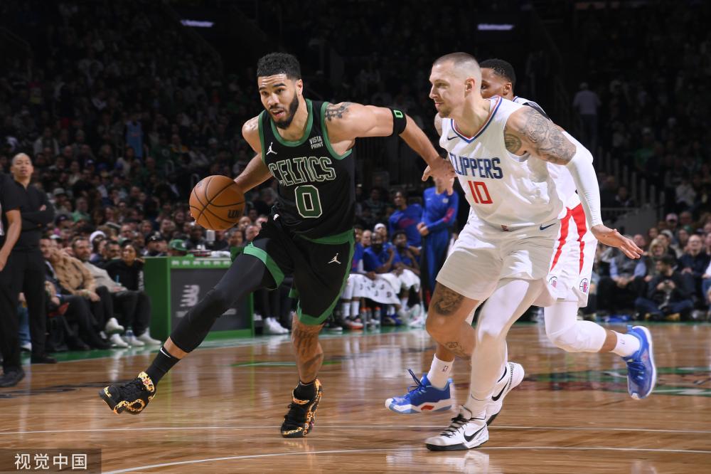 爭彰顯了球 爭彰顯了球