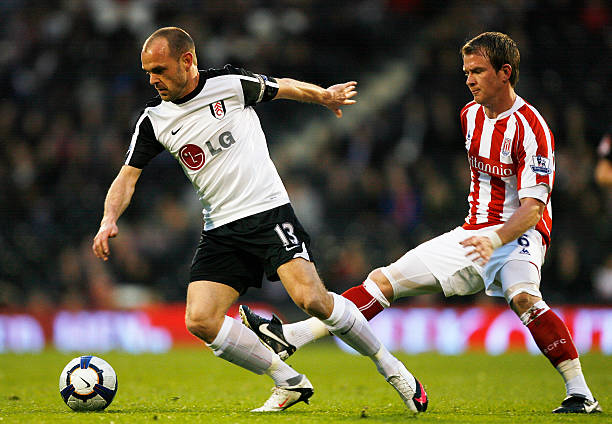 他既能在前 他既能在前