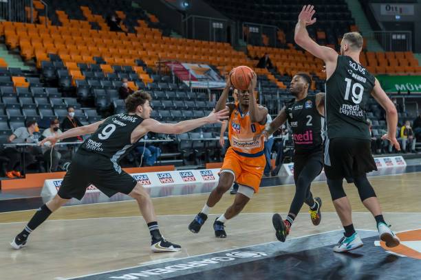 从萨布丽娜 从萨布丽娜